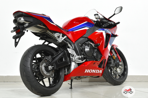 Мотоцикл HONDA CBR 600RR 2020, Красный фото 7