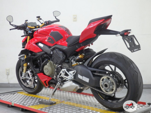 Мотоцикл DUCATI Streetfighter V4 2020, Красный фото 4