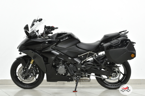 Мотоцикл SUZUKI GSX-S 1000 GT 2022, Черный фото 4