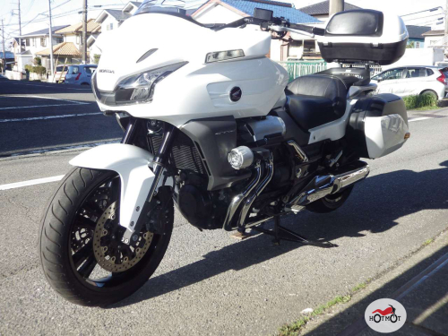 Мотоцикл HONDA CTX 1300 2014, белый фото 4