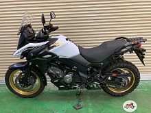 Мотоцикл SUZUKI V-Strom DL 650 2021, белый