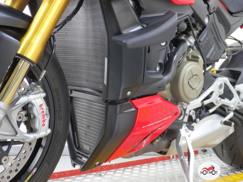 Мотоцикл DUCATI Streetfighter V4 2020, Красный фото 9