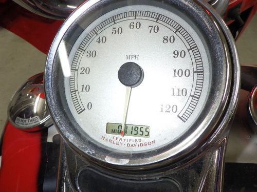 Мотоцикл HARLEY-DAVIDSON Electra Glide 2002, Красный фото 10